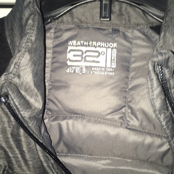 Jacket - Picture 2 of 3